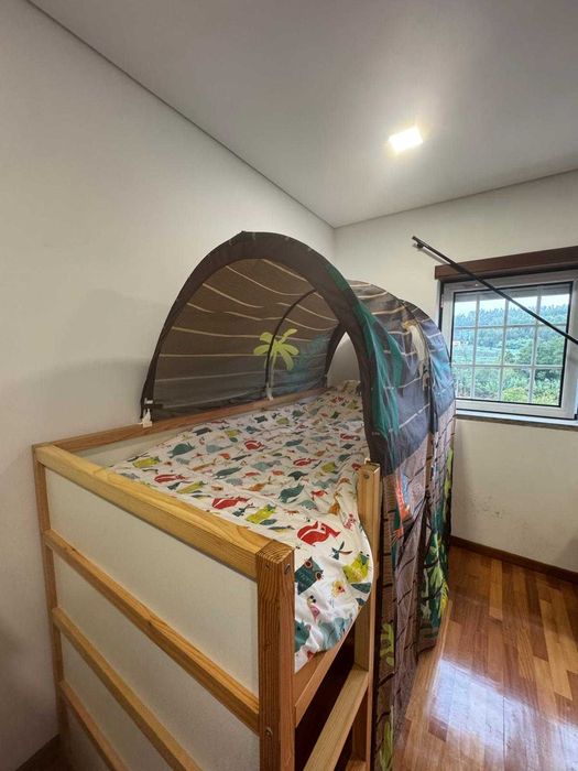 Cama IKEA criança