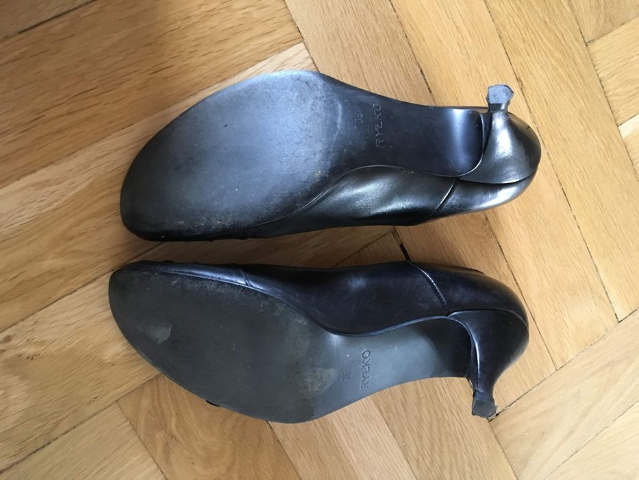Buty na obcasie Ryłko, czarne 37