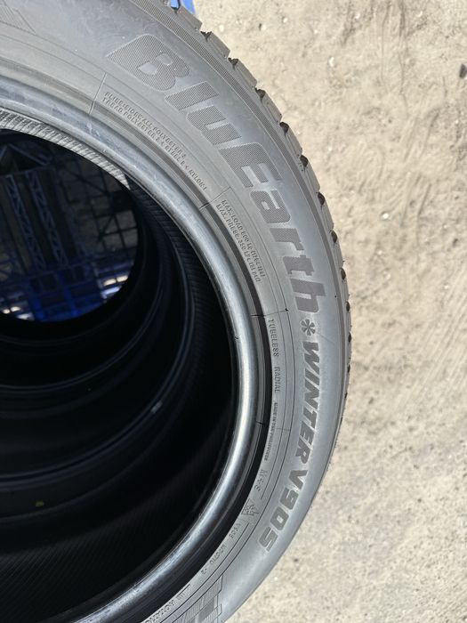 235/55 r18 Yokohama BluEarth Winter V905 24 год НОВАЯ
