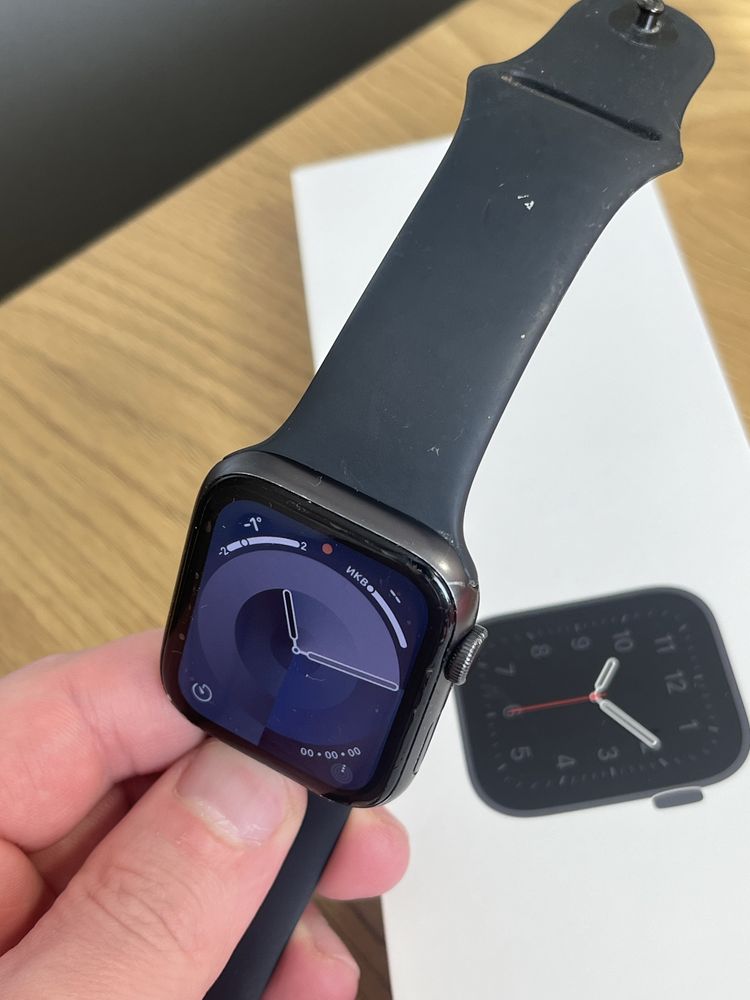 Apple Watch SE 44mm черные