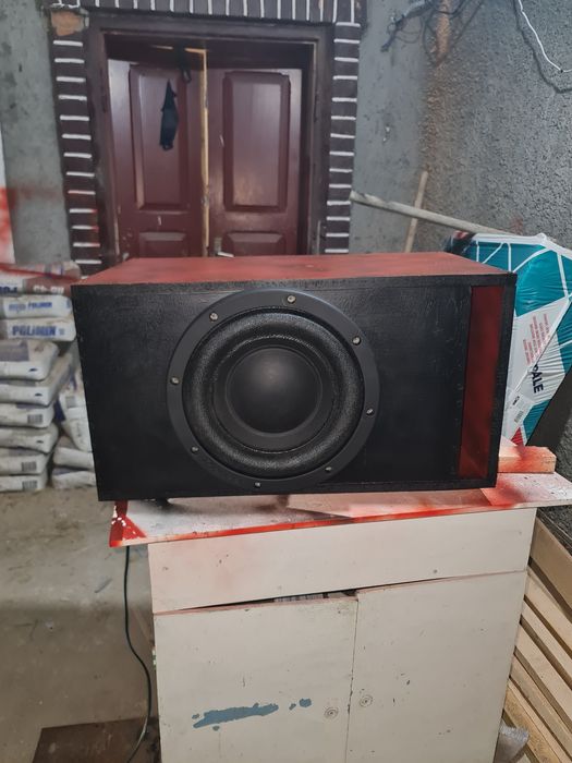 Продам готовий короб для сабвуфера