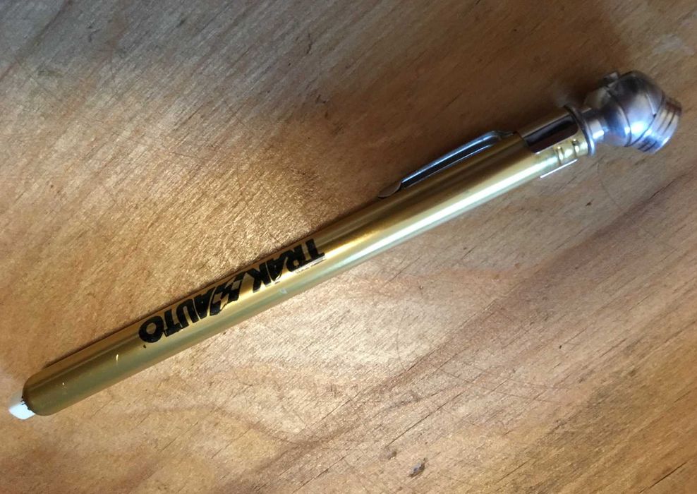 Манометр универсальный шинный авто/мото/вело