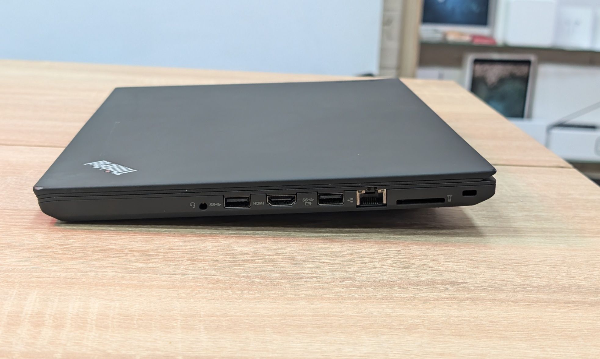 Ультрабук Lenovo ThinkPad T470 i5-6300 16/256gb FullHD ShopusCenter
