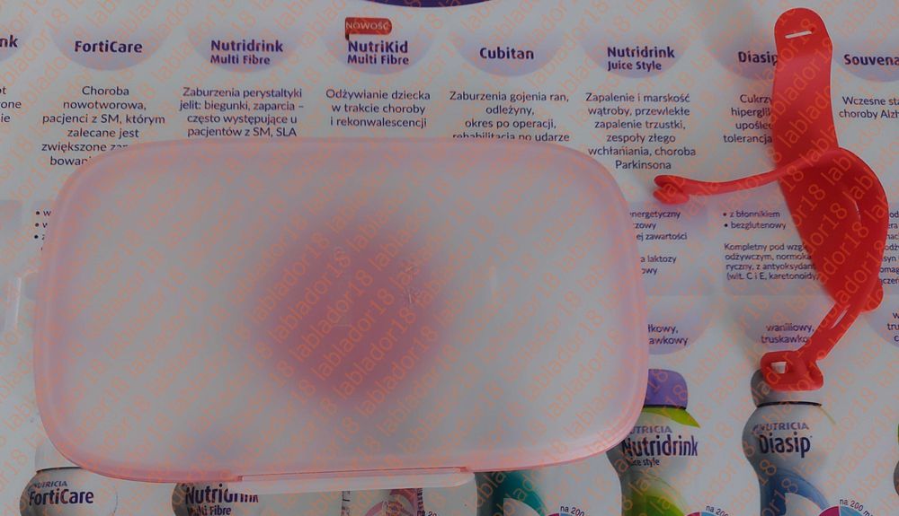 Pudełko pojemnik na chusteczki Skipi hop