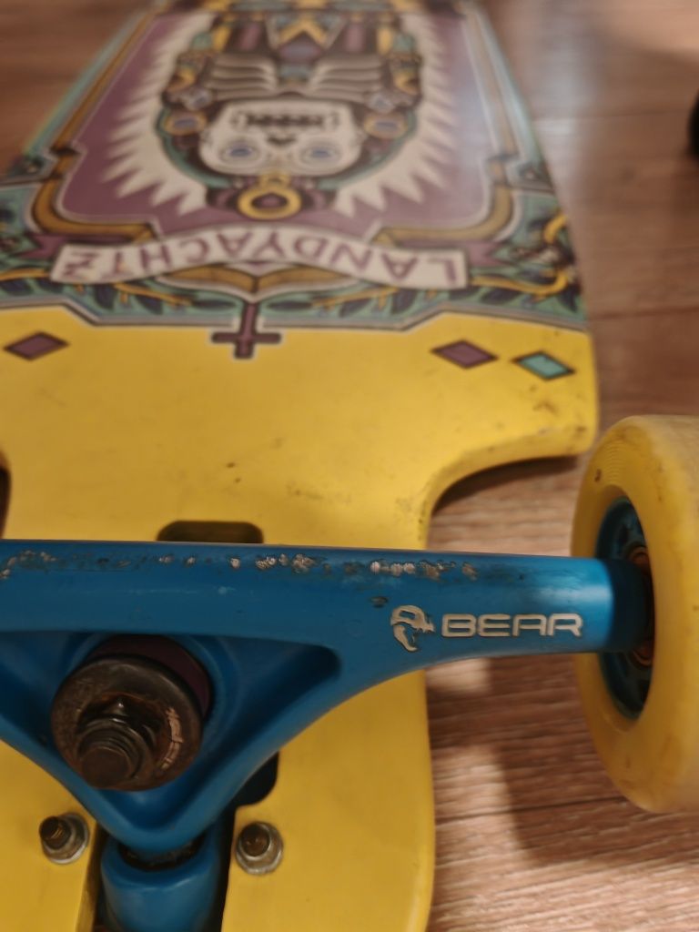 Longboard Landyachtz drop cat 33 Illuminacion