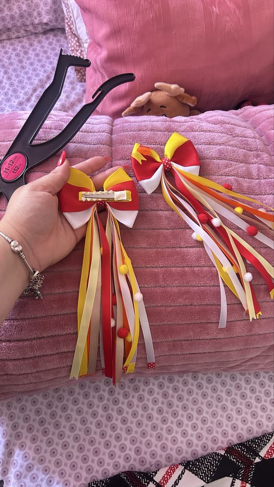 Saia quadriculada com suspensorio e laço, ideal para festa junina