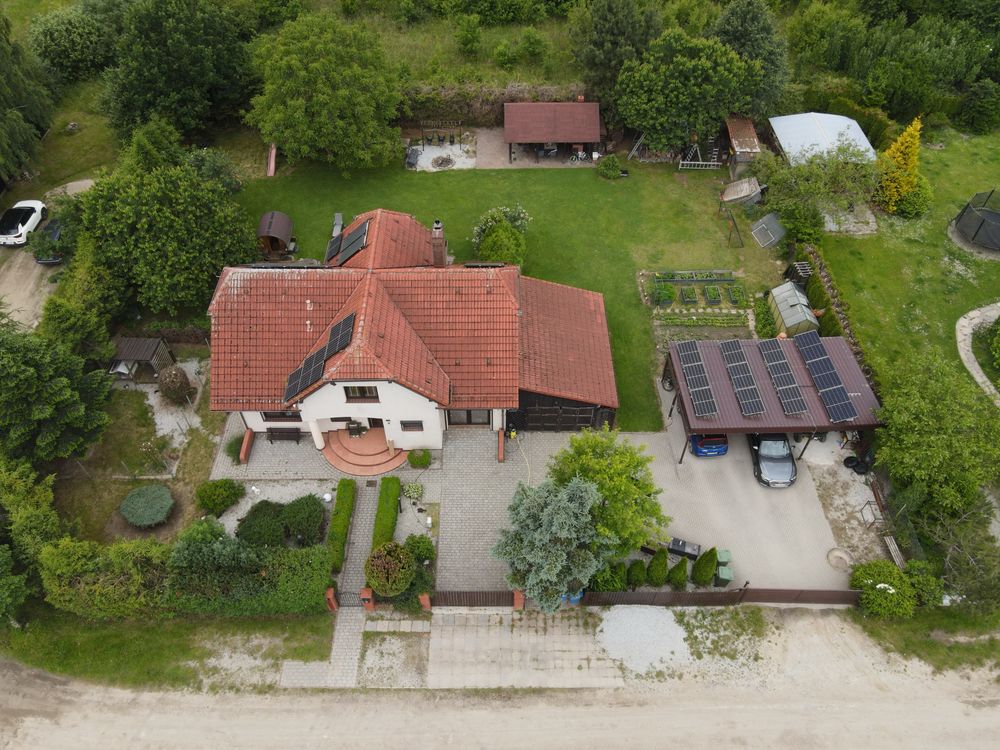 Bolesławice nieruchomość –  komfortowy dom z dużym ogrodem