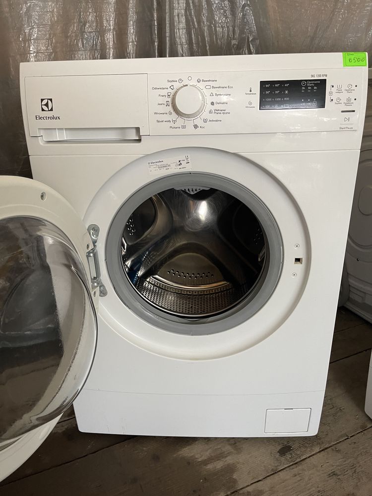 Пральна машина ELECTROLUX EWS 11252 NDU