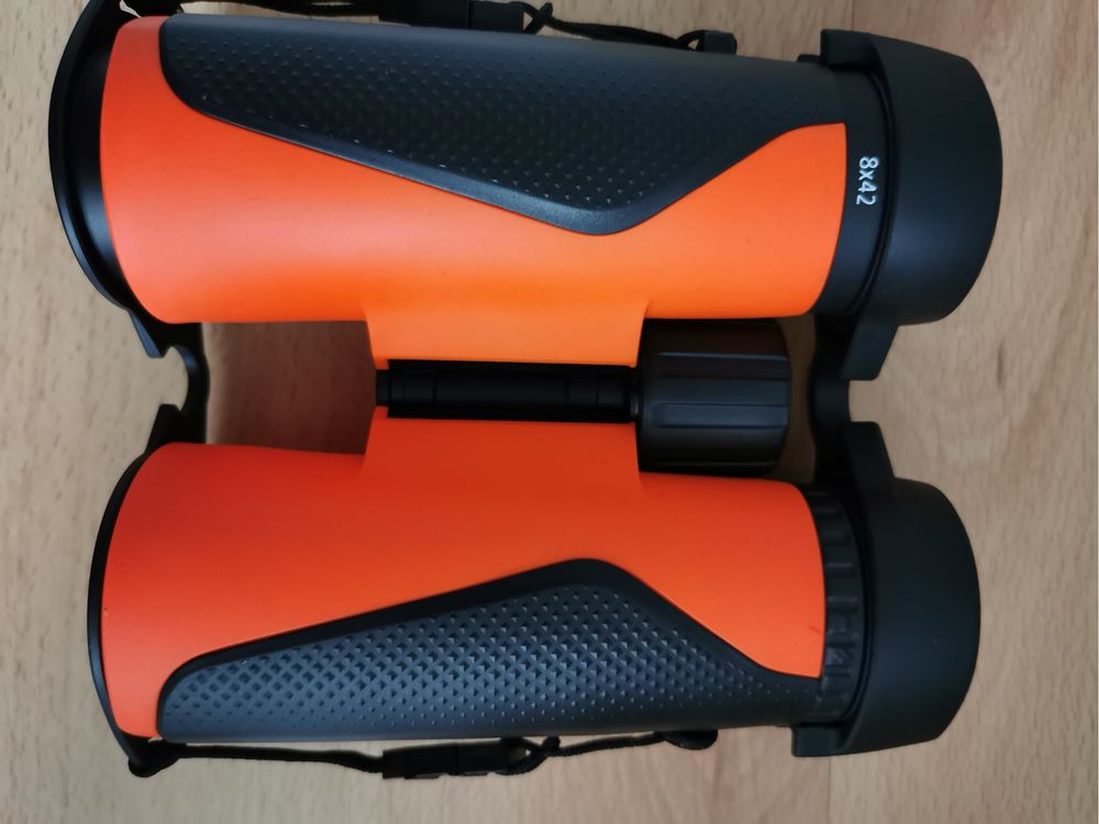 Lornetka Carl Zeiss ED 8x42 pomarańczowo-czarna