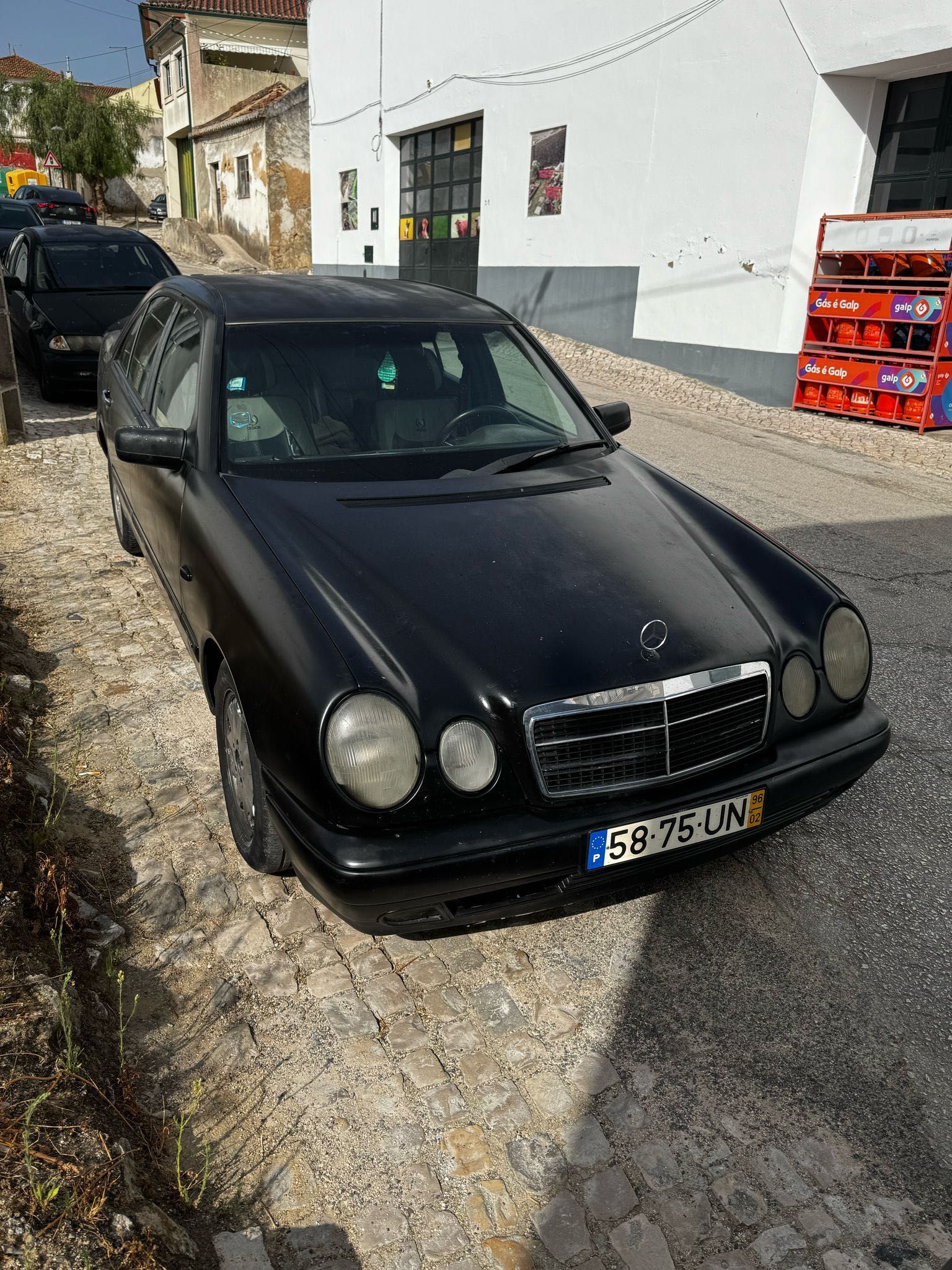 Mercedes Benzs e220d