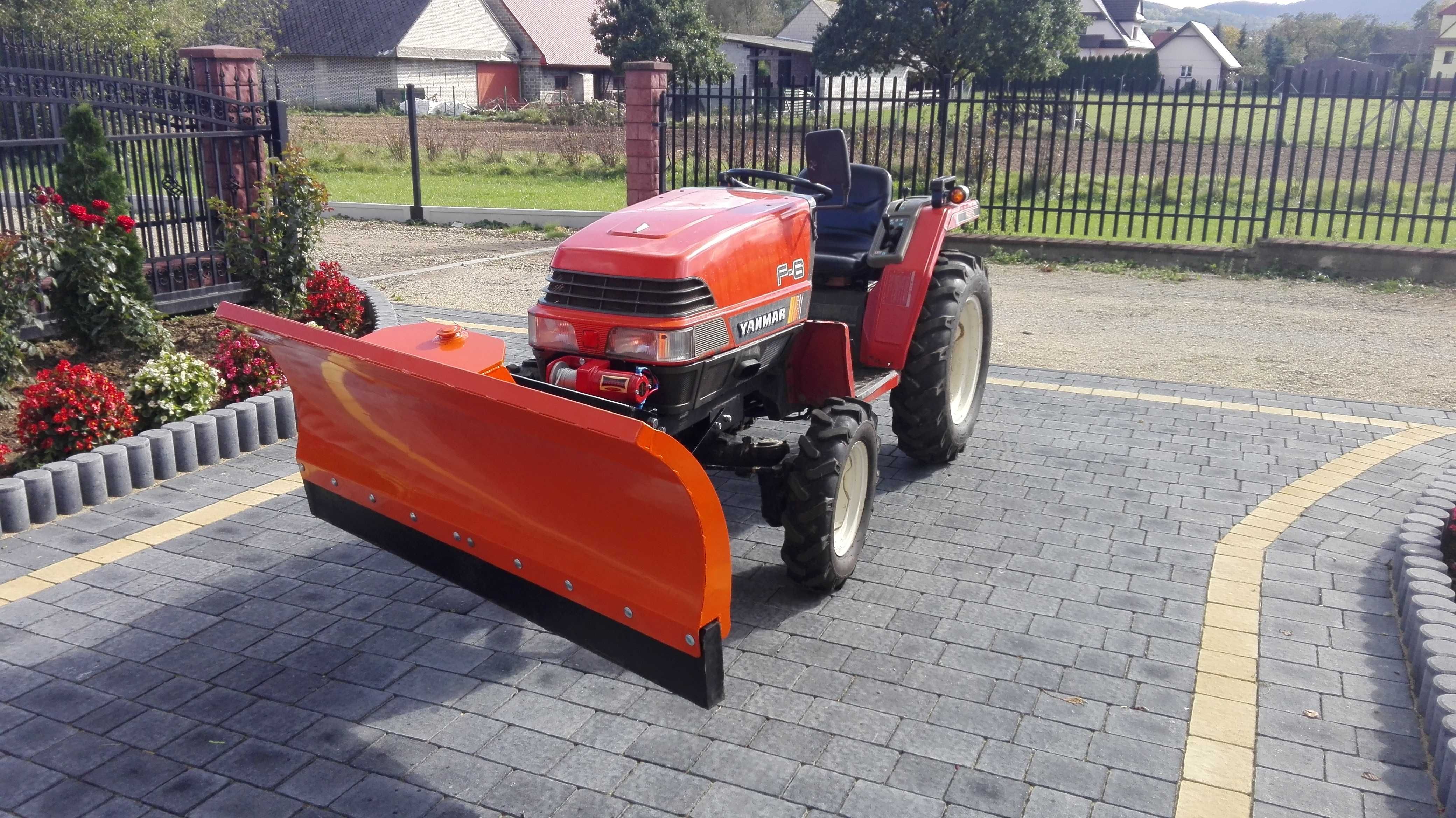 Pług od-śnieżny do śniegu Ursus C-330 C-360 MF-235 Zetor inne Dostawa