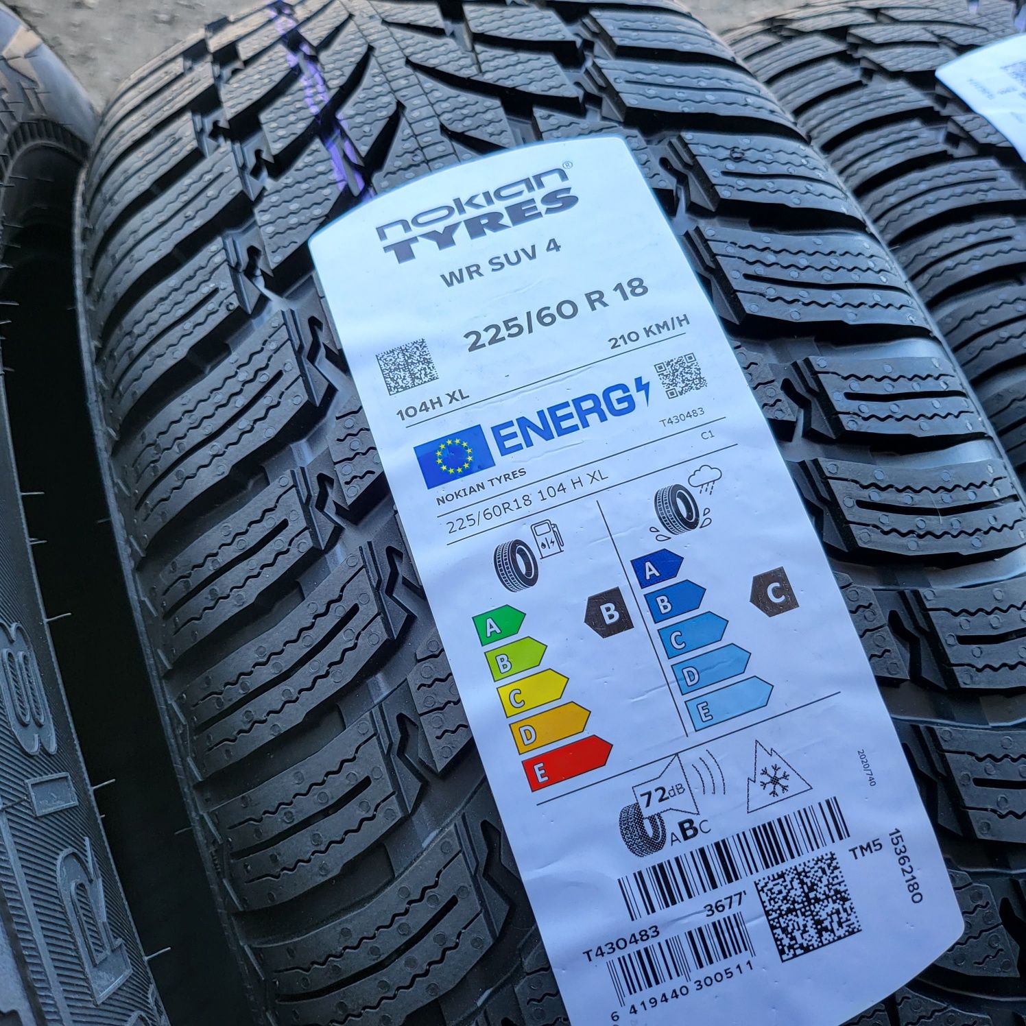 Nowe opony zimowe 225/60/18 XL Nokian 2022 rok