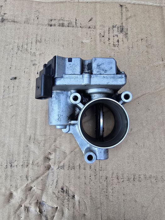 Дросельна заслонка Renault Laguna 2 Scenic  1.9 Dci 8200576664