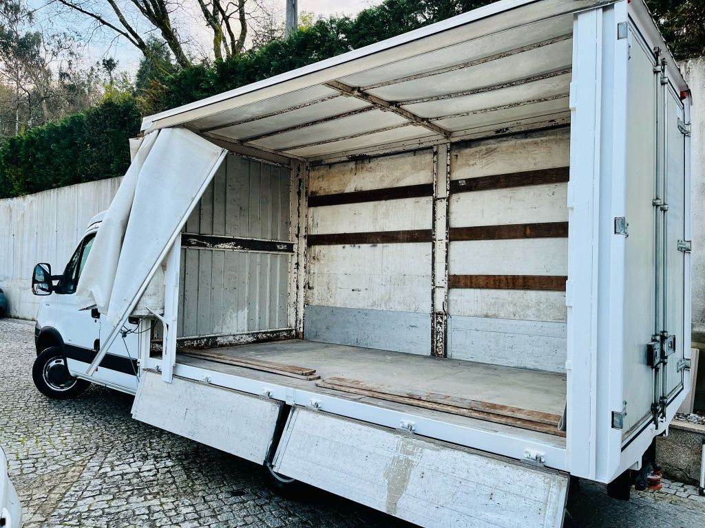 Carroçaria contentor com cortinas aluminio