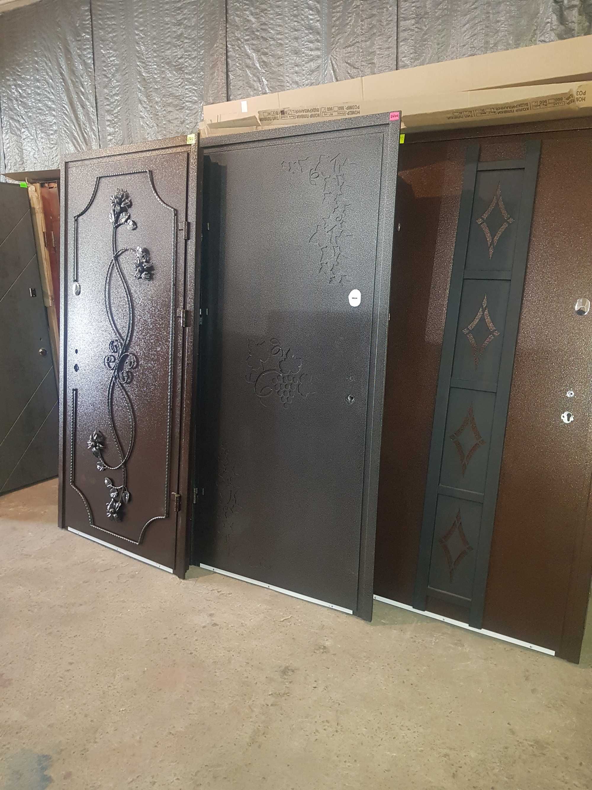 Склад вхідних металевих дверей нових та бу входные металлические двери