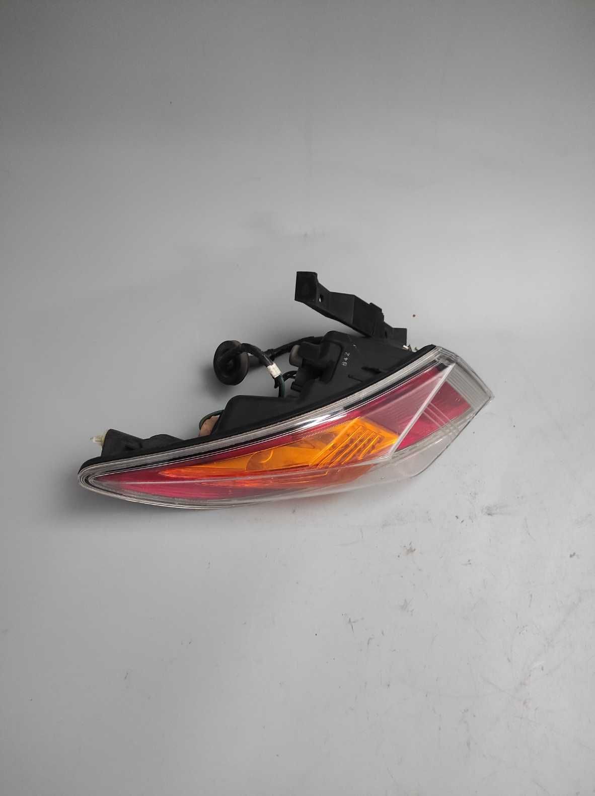 Lampa tylna lewa HONDA CIVIC VIII (UFO) Rok 2006---