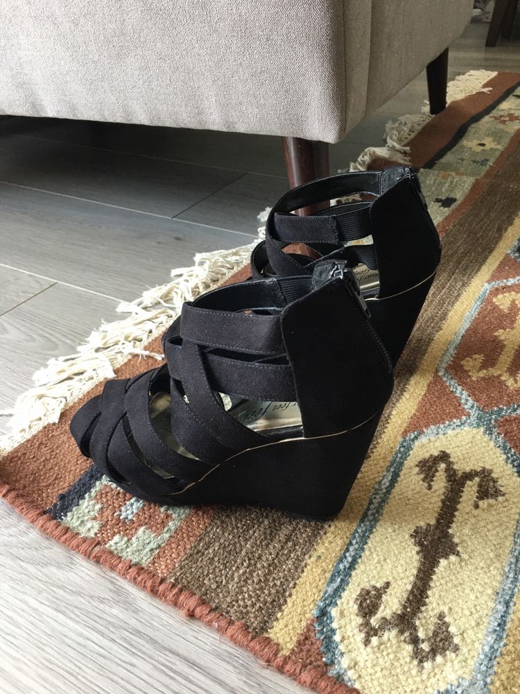 Czarne sandały koturny platforma bandeau zamsz 38 New Look