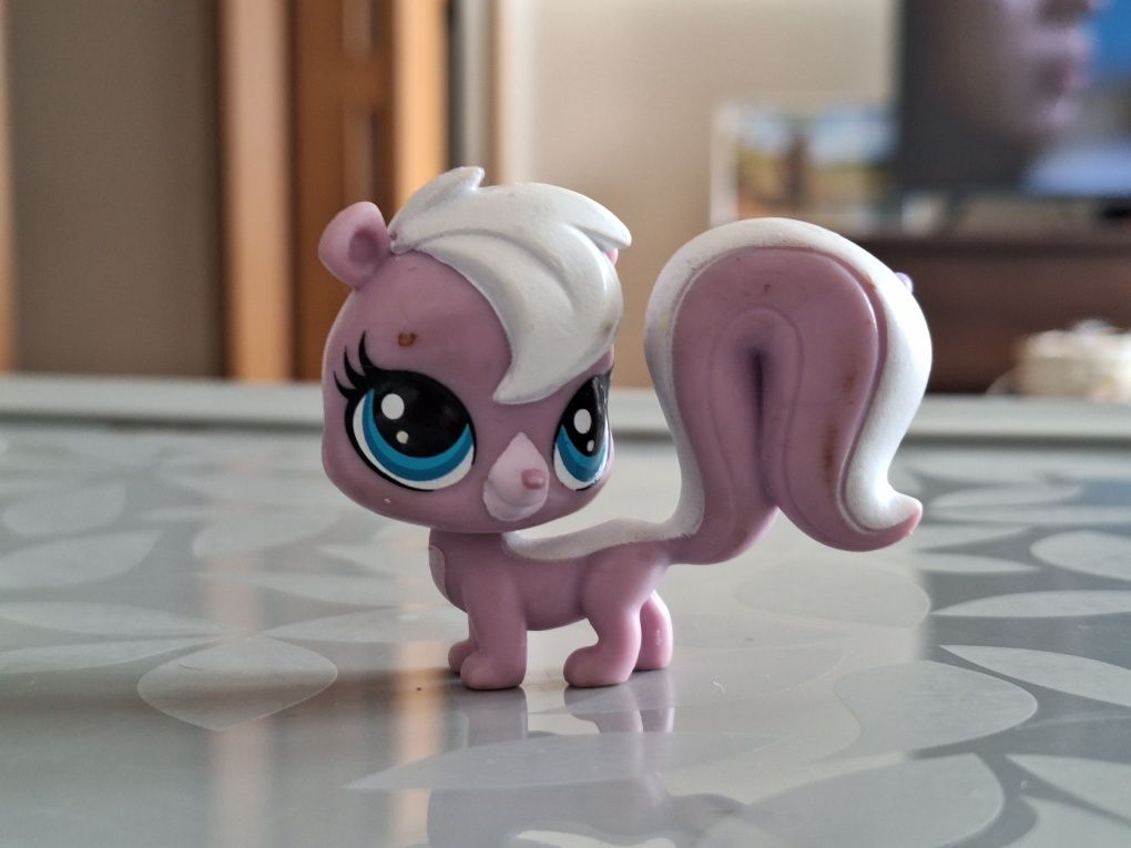 Littlest Pet Shop rodzina Skunks zestaw lps Hasbro
