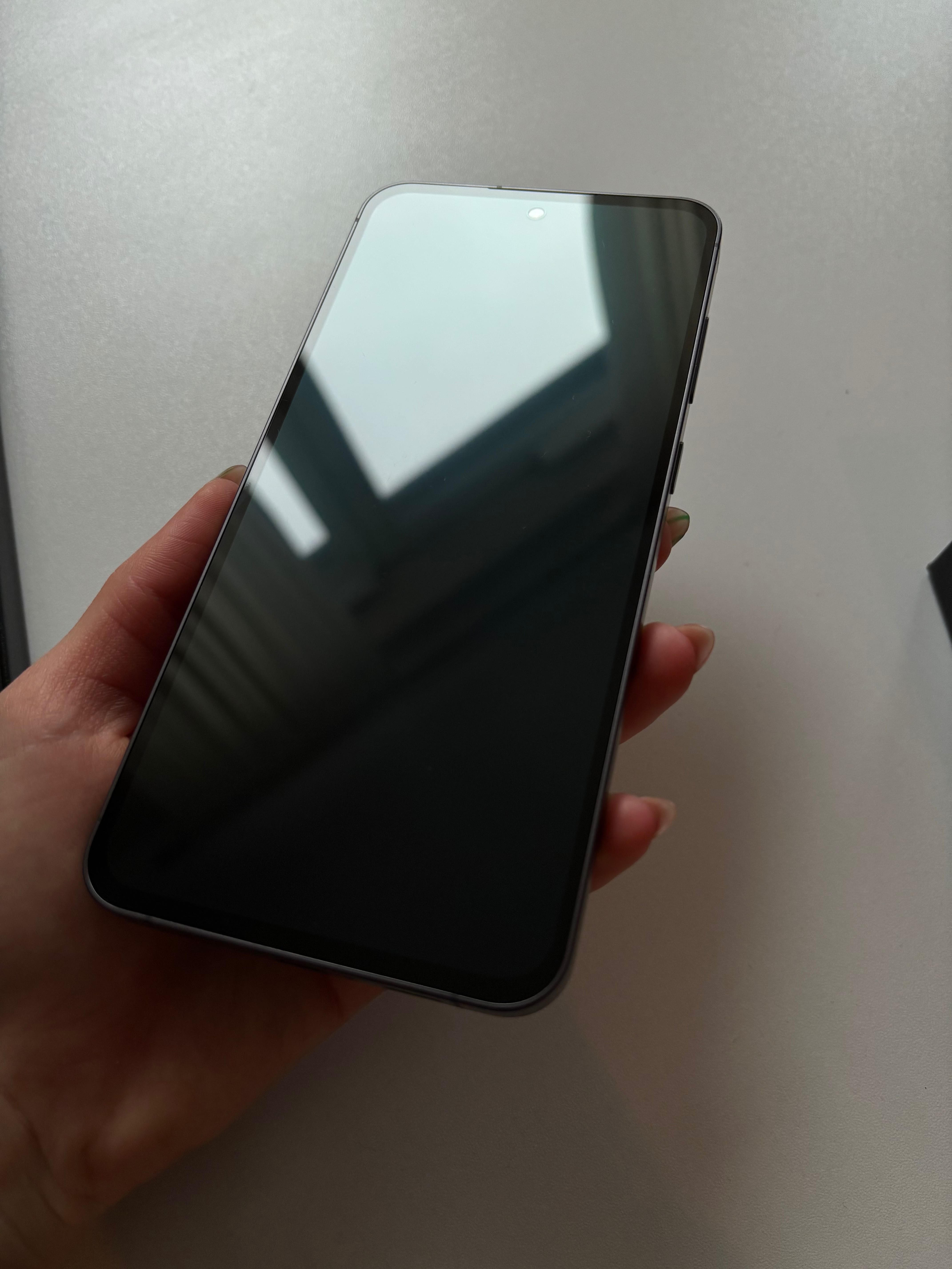 Samsung Galaxy S24 FE 8/256 gb Graphite
