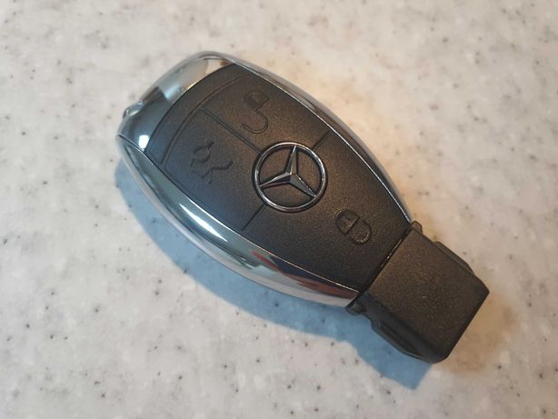 Nowy pendrive kluczyk logo Mercedes Benz 128GB