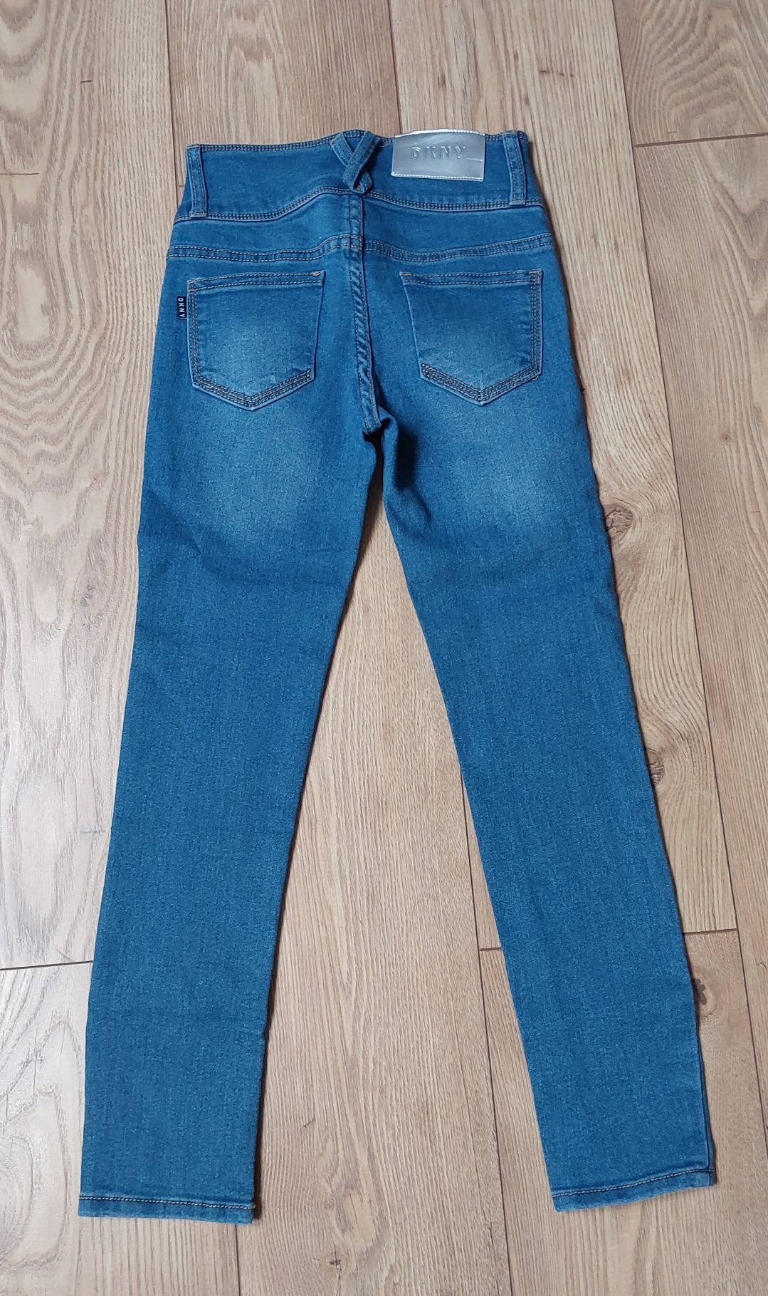 Spodnie legginsy cienkie dla dziewczynki  DKNY