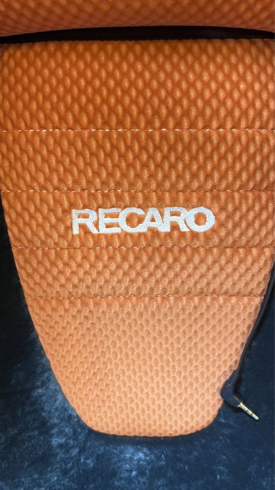 Автокрісло Recaro Monza Nova