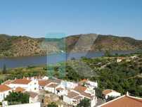 Empreendimento Turístico no Algarve situado na margem do rio Guadia...