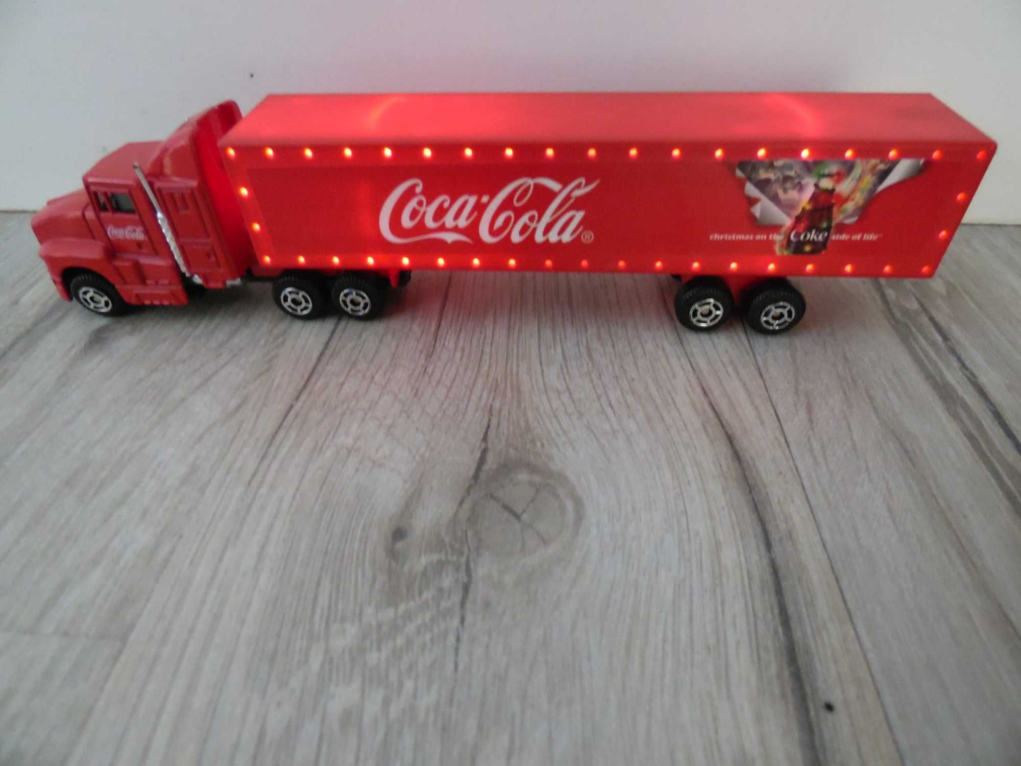 Diversas miniaturas Coca-Cola