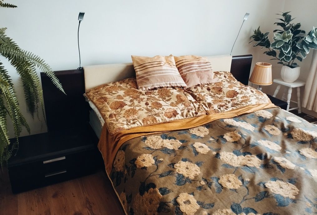 Zestaw mebli sypialnianych