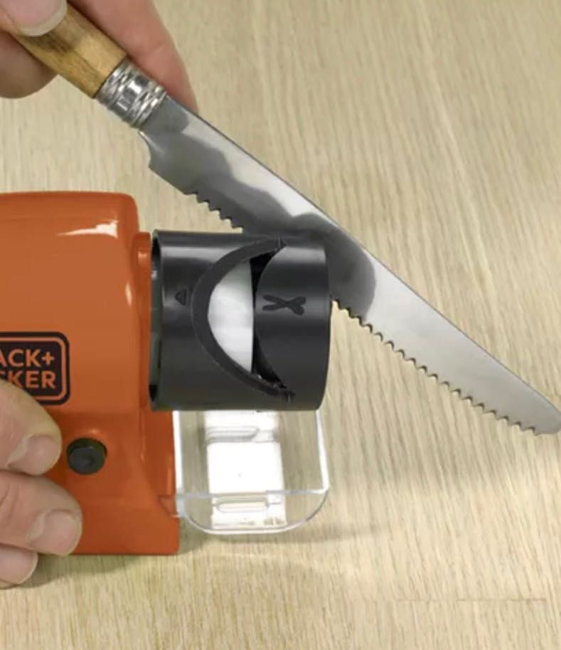 Ostrzałka elektryczna Black&Decker do noży lub nożyczek