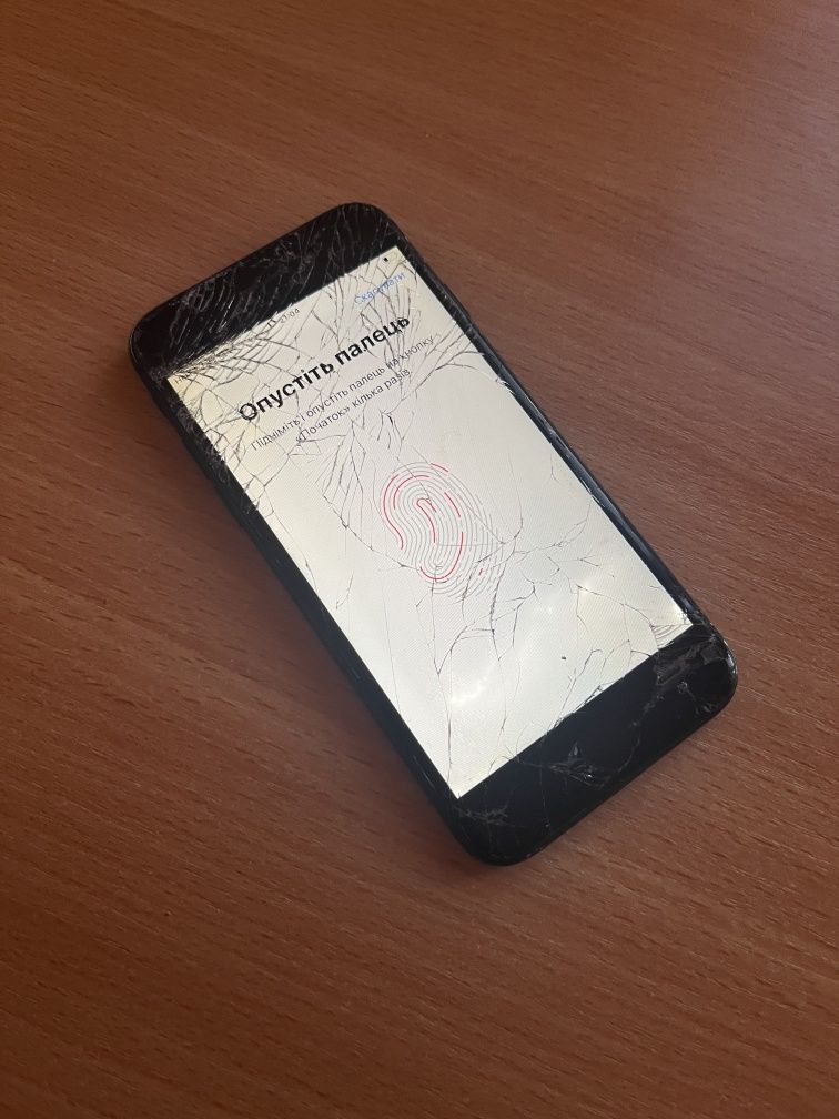Apple iphone 7 32GB в робочому стані