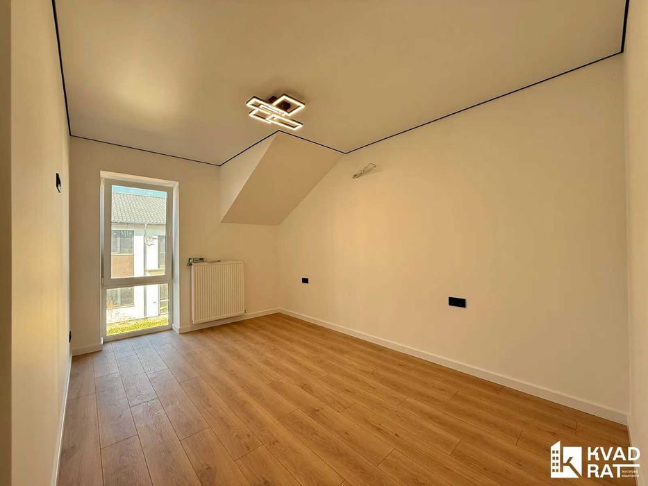 Продаж таунхауса з ремонтом у с. Крихівці