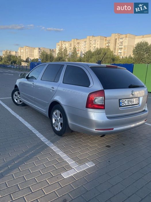 Skoda Octavia 2011
Skoda Octavia II покоління/A5 (FL)