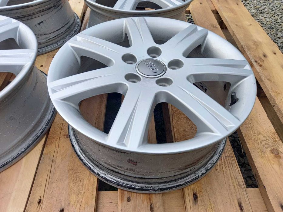 Диски литые AUDI A3 A4 Avant A6 A8 Q3 S4 S6 TT Ауди Титани 5x112 R16