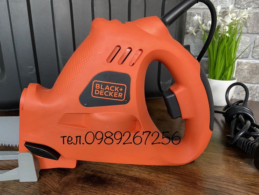 Сабельна пила ,електропила,лобзик,шабельна Black & Decker (Англія)