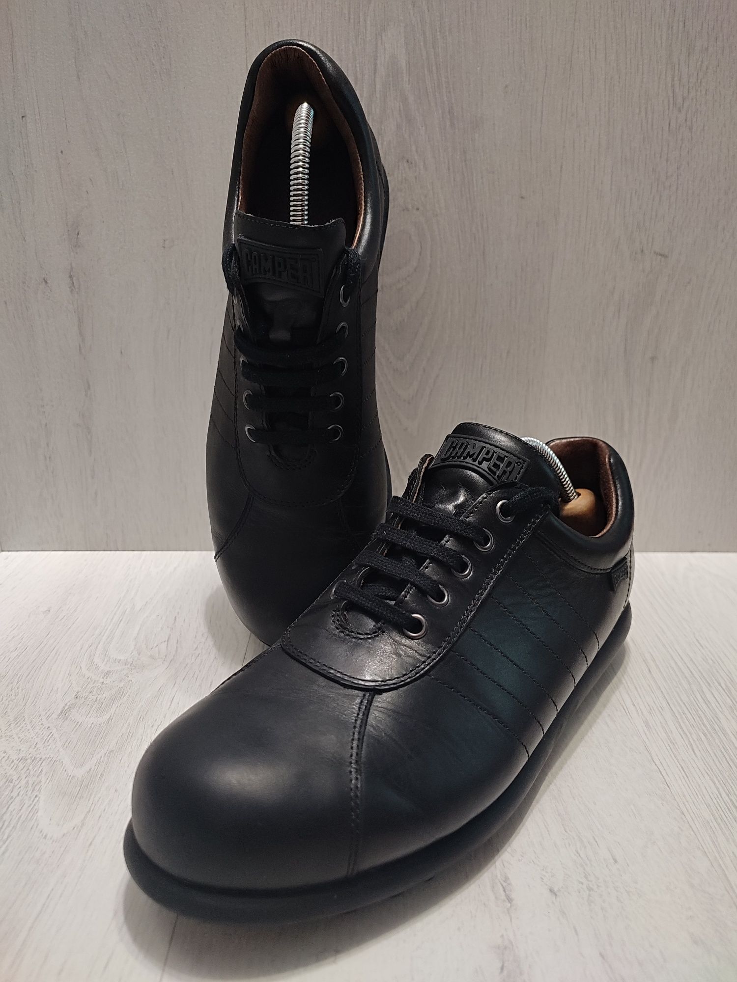 Туфлі Camper Pelotas Ariel 44 - довжина устілки 28,5 см з загином.