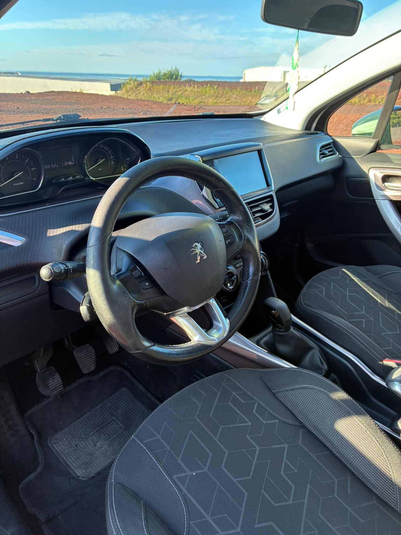 Peugeot 2008 1.2 PureTech