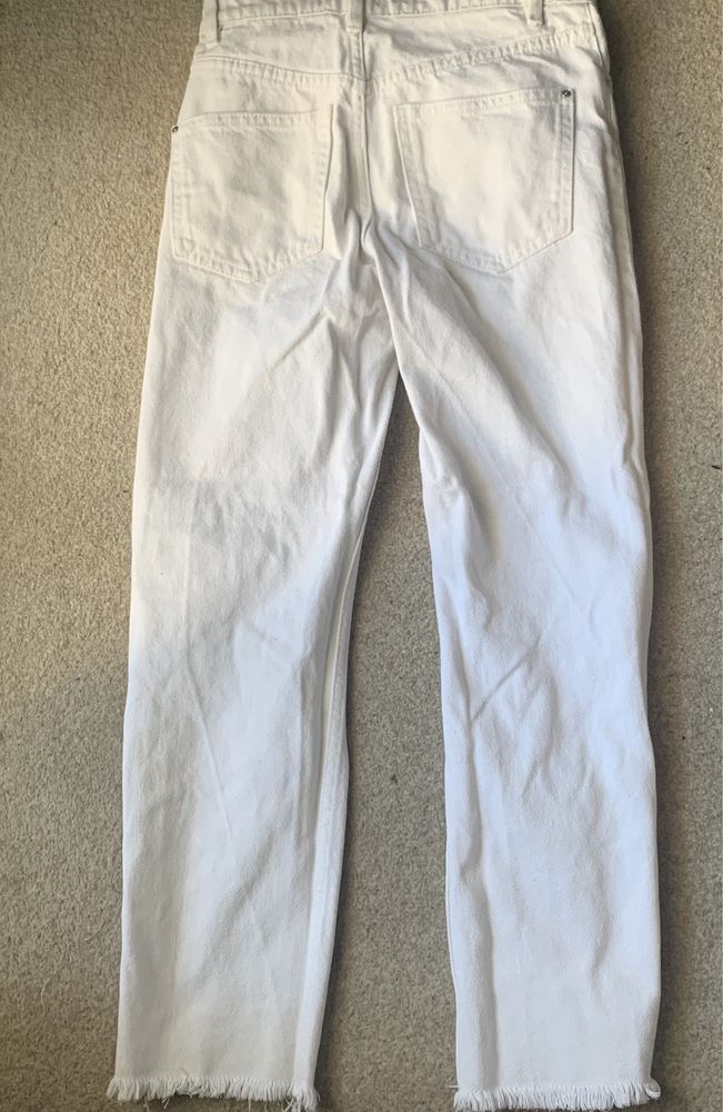 szerokie spodnie białe