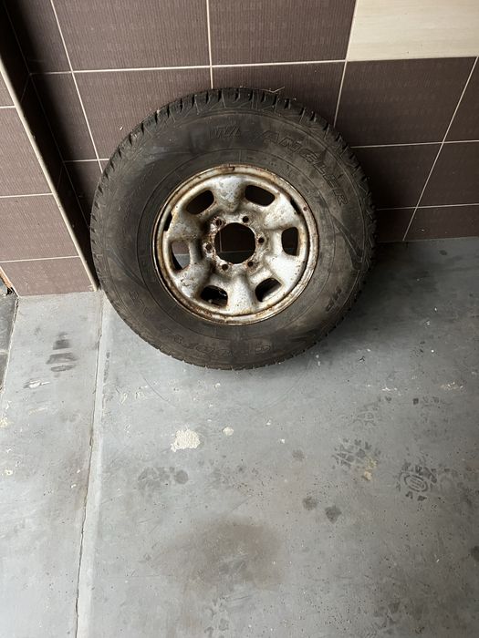 Kolo dokazdowe toyota hillux 6x139,7