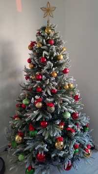 Árvore de Natal 190cm com decorações