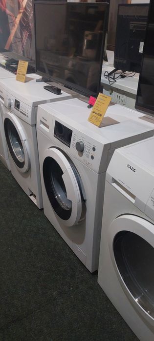 Пральна машина з Німеччини Hisense  WFU6012