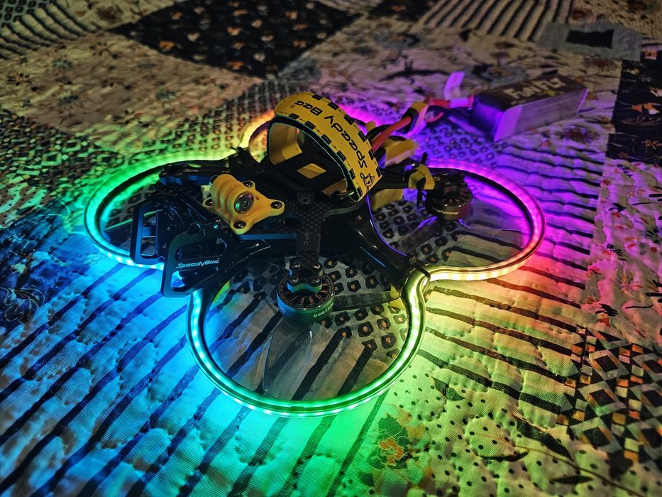 Drone FPV SpeedyBee Bee35