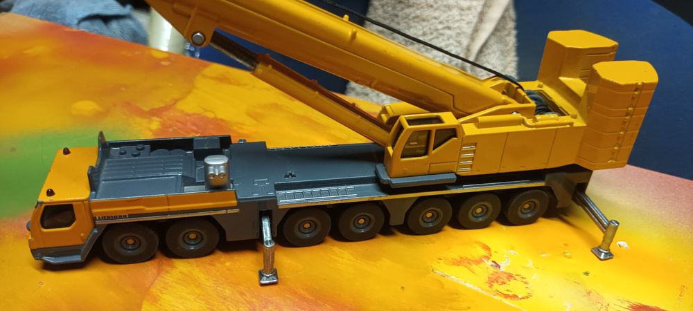 Miniatura de colecção