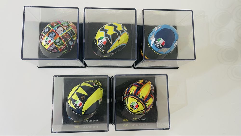 5 Ediçoes capacetes Valentino Rossi