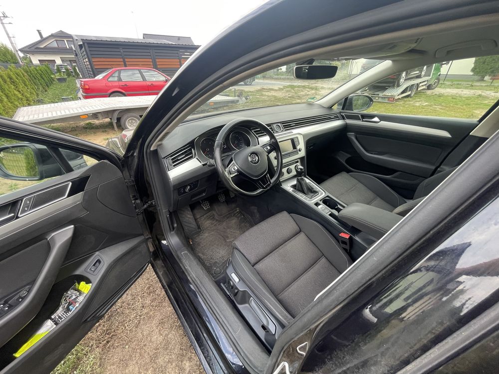 VW Passat B8 2.0TDI 150KM klima grzane fotele