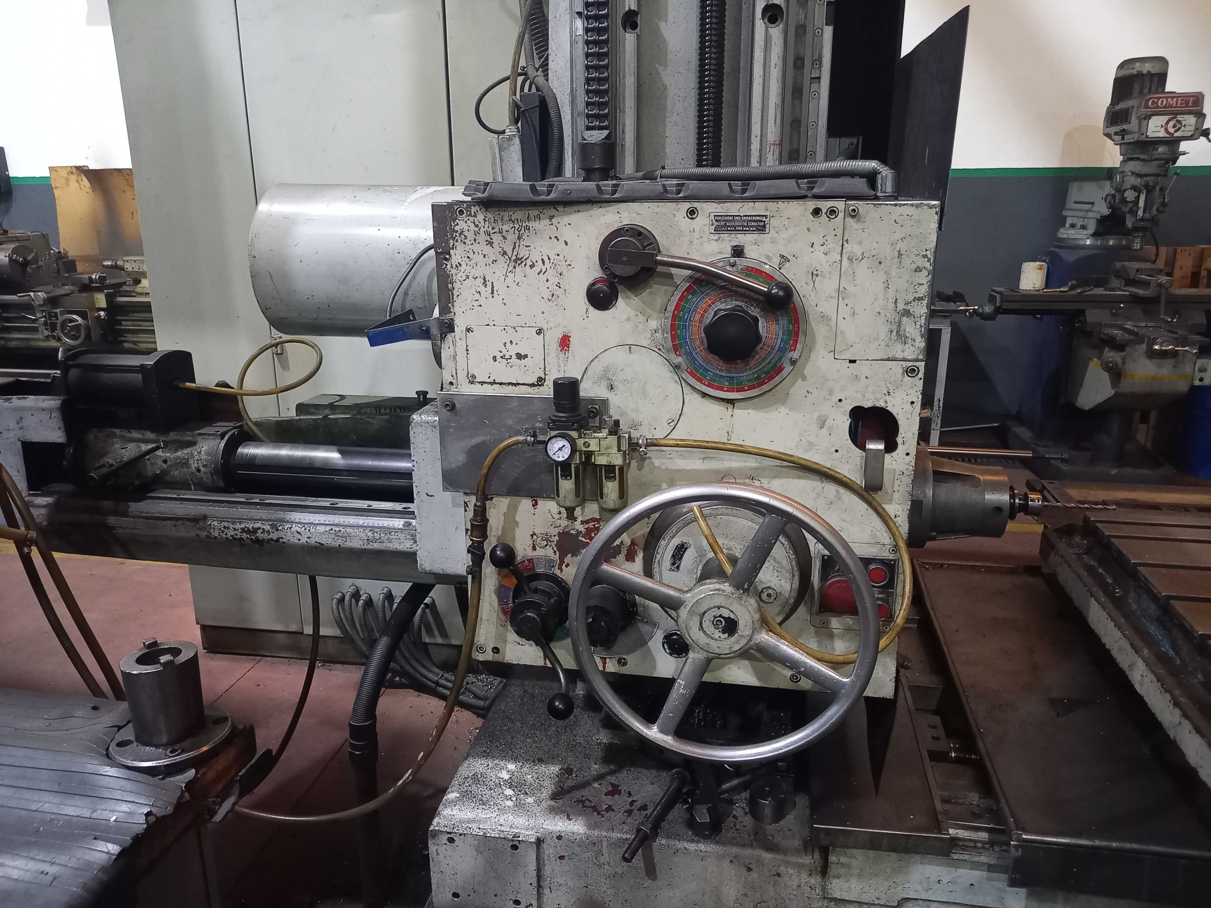 Mandriladora TOS VARNSDORF (CNC)