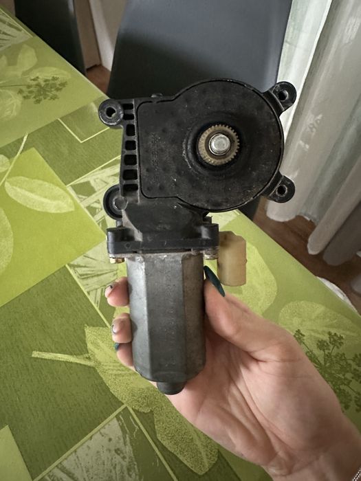 Motor do elevador BMW E46