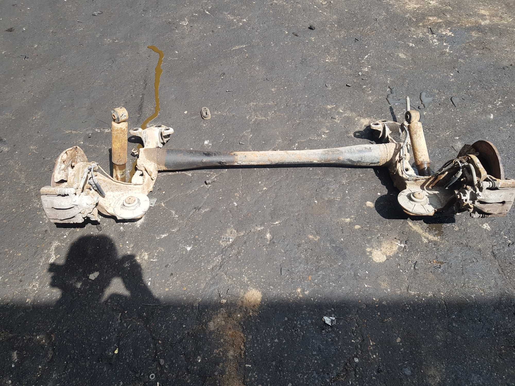 Opel Astra H Kombi Belka Oś Tył Tylna Zawieszenia ABS Tarcze