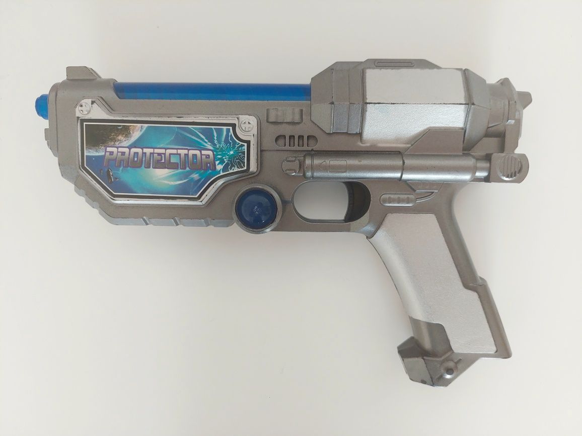 Pistolet Protector światło laser dźwięk wiek 3+ broń