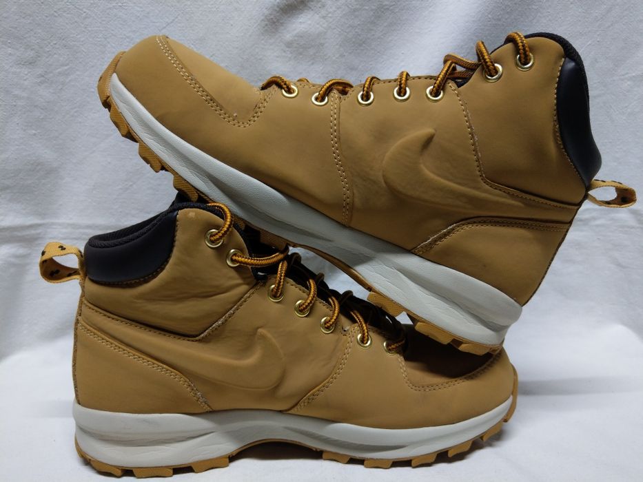 Buty Nike Manoa rozm. 43